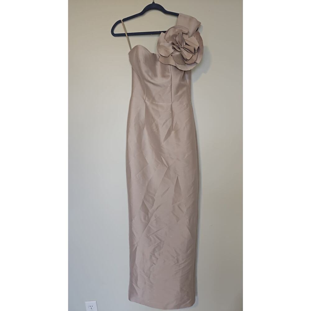 Terani Couture 231E0319 One Sleeve 3D Floral Gown Pink – Size 4 - Picture 2 of 6